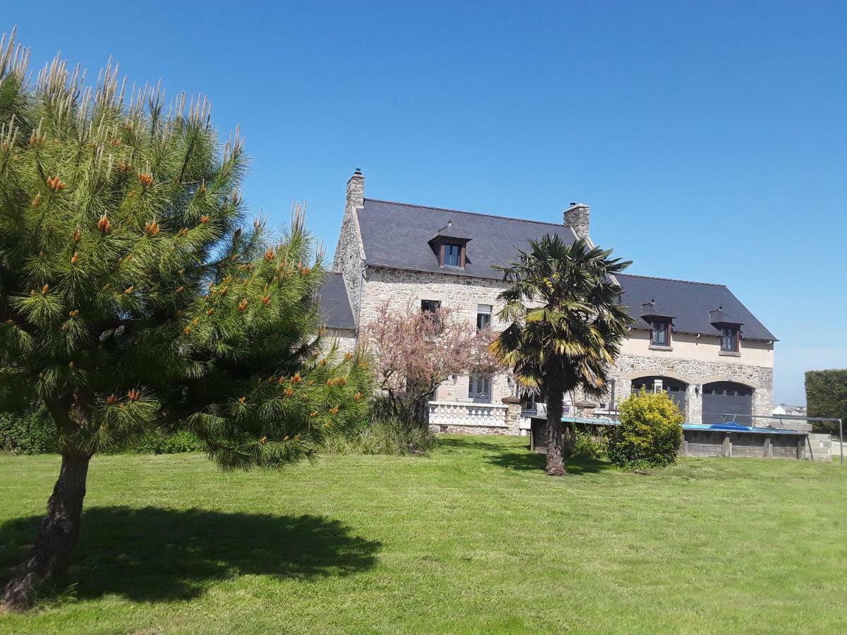 L'Ormelais Vacances Mont-Dol Екстериор снимка